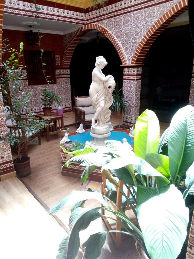 Hotel Esmeralda Osuna Eksteriør bilde